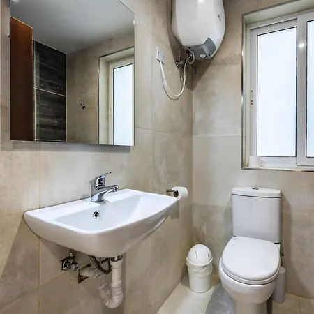 High Floor Family Of 3 - By Solea Apartament *